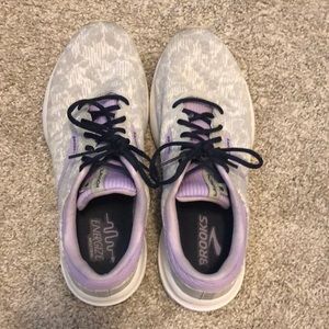 Brooks launch 6 size 10, great condition